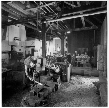 Schmiedevorführung in der Lehrfrischhütte
